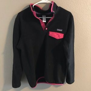 Patagonia pink trimmed pullover size M